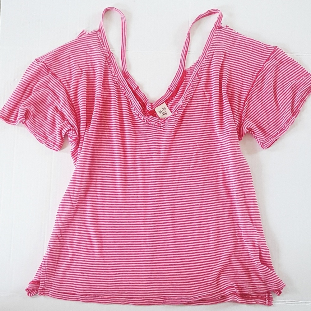 Free People Distressed Top Size Small